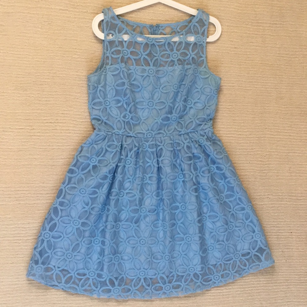Light blue BB Dakota dress